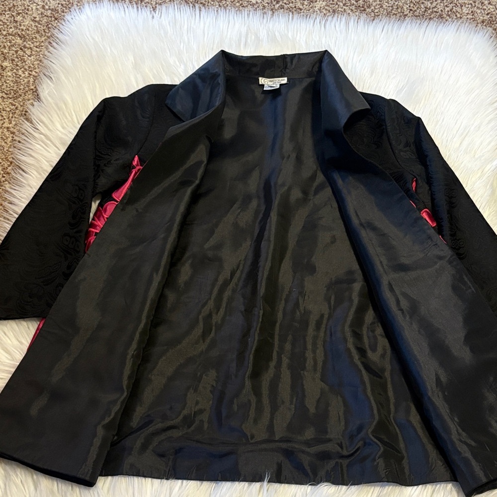 Grace Chuang of New York, Elegant Black and Pink Floral Blazer, Size Medium - Picture 9 of 11